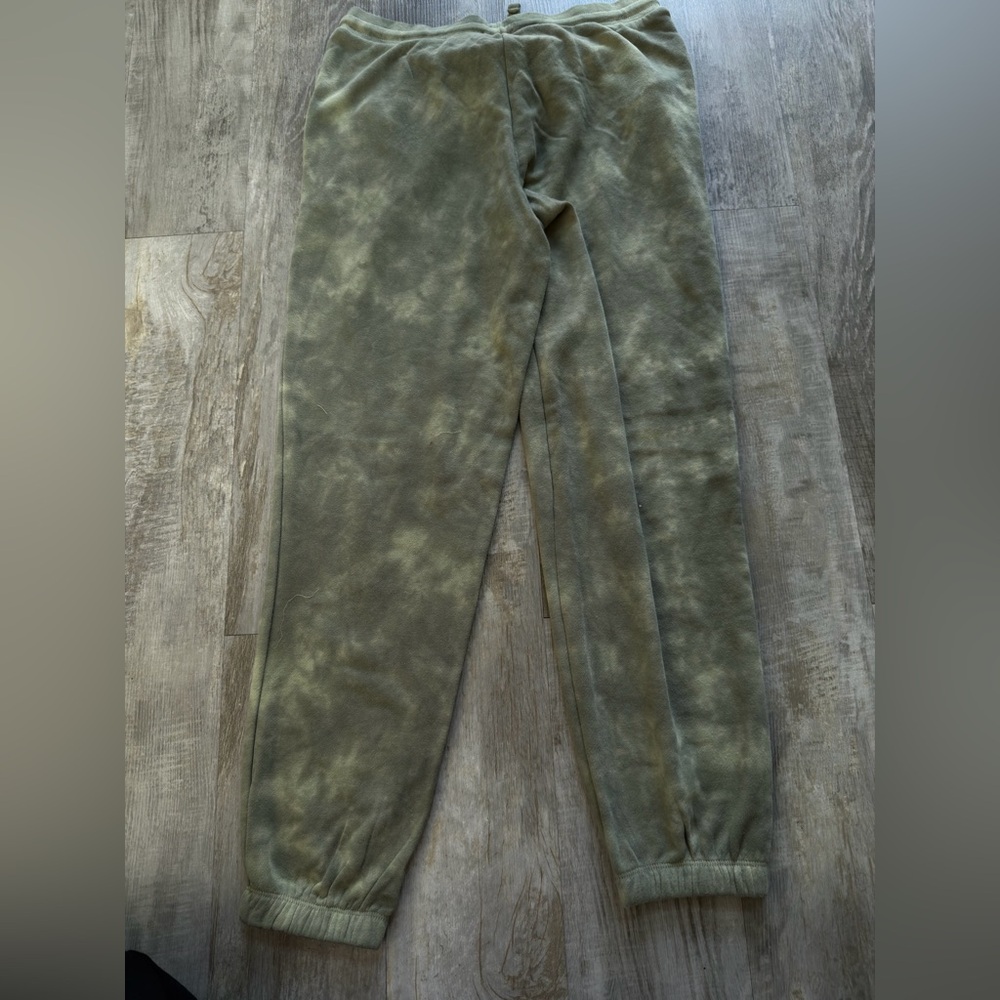 Alternative Apparel Olive Tie Dye Jogger Sweatpants Size M NWOT - Picture 3 of 5